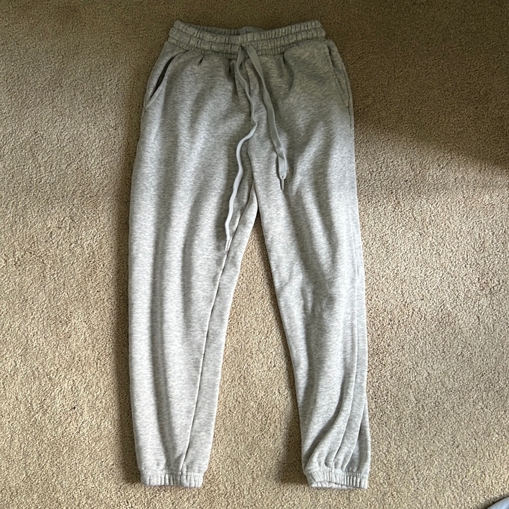 Fabletics Light Gray Sweatpants